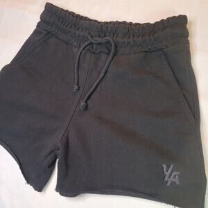 Young LA Workout Gym Shorts Womens Small Black Drawstring Pockets 4 inch